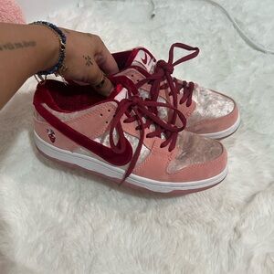 Nike Strangelove dunks. Womens 8.